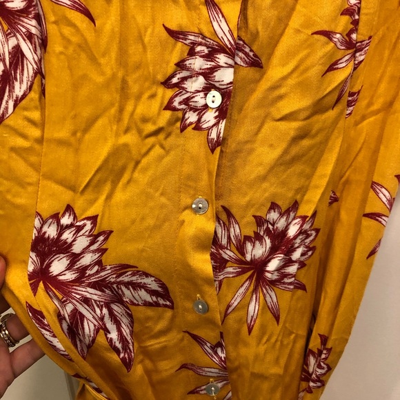 Long yellow floral button up dress - Picture 5 of 5